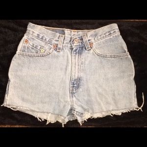 Levi’s shorts